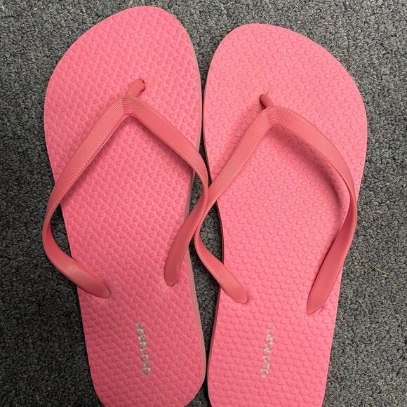 Old Navy Pink Flip Flops - Picture 1 of 3